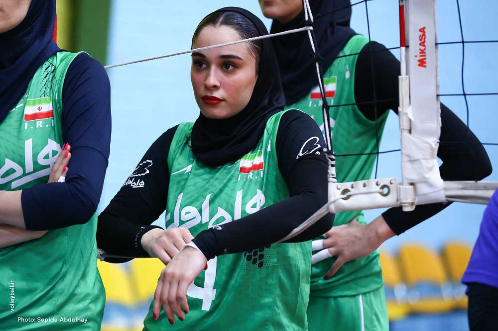 والیبال قهرمانی زنان آسیا 2023 با قهرمانی تیم میزبان تایلند به پایان رسید و دختران والیبال ایران نیز در هشتمین حضور خود در جایگاه دهم قرار آسیا قرار گرفتند.