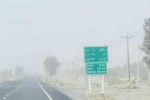 طوفان در جاده ریگان چابهار