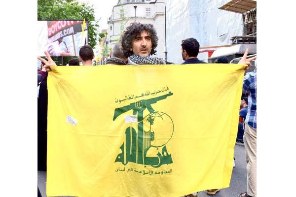 چرا «علی علیزاده» از حزب الله حمایت می‌کند؟