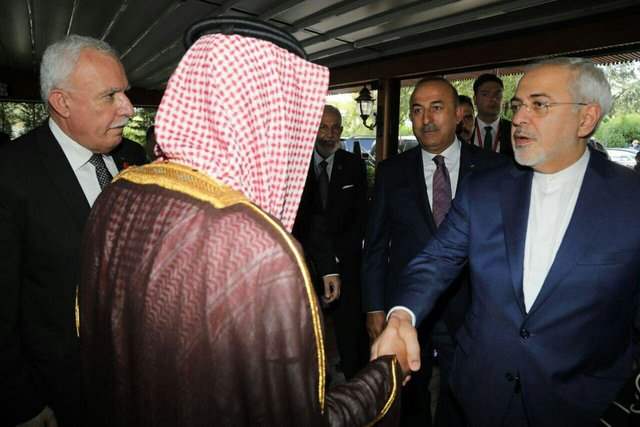 ظریف وزیر خارجه ایران و عادل الجبیر وزیر خارجه عربستان