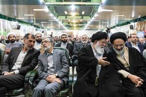 اصولگرایان