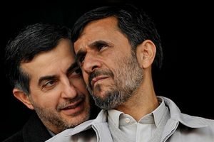 محمود احمدی نژاد و اسفندیار رحیم مشایی