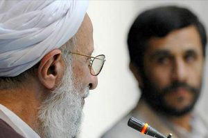 محمود احمدی نژاد - آیت الله مصباح یزدی