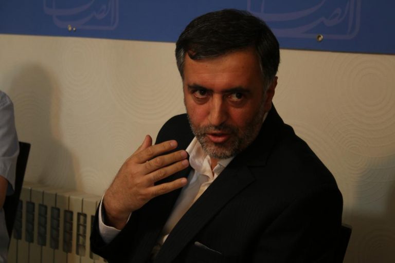 عکس | «عبدالله گنجی» در گعده انصاف نیوز