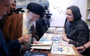 حالت‌های غیر رسمی‌تر آیت الله خامنه ای