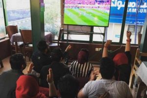 «در کافه‌ها جلوی پخش مواد مخدر را بگیرند، نه فوتبال را»