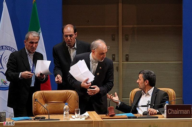 «با وجود موافقت رهبری، احمدی نژاد استقبال نمی‌کند»