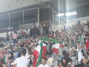 زنان در ورزشگاه آزادی تهران