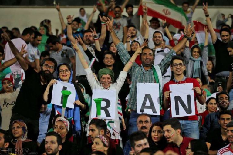 حضور زنان در ورزشگاه آزادی بازتاب خوبی بین مردم داشت