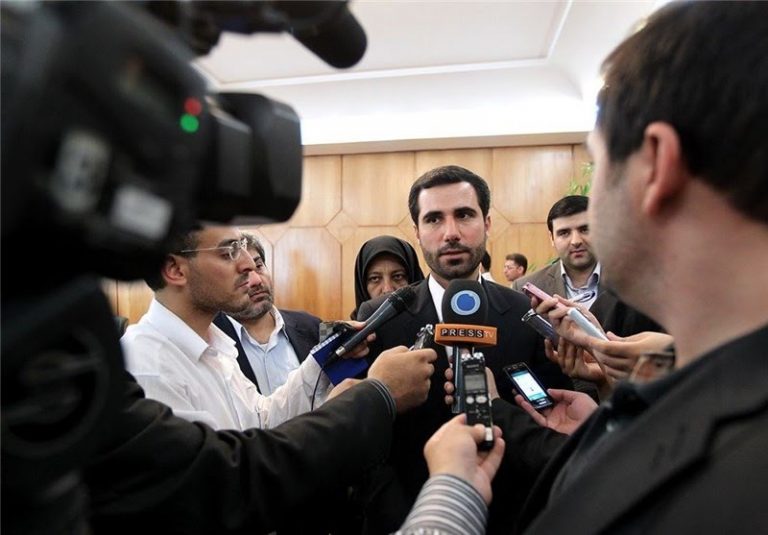 علیرضا معزی