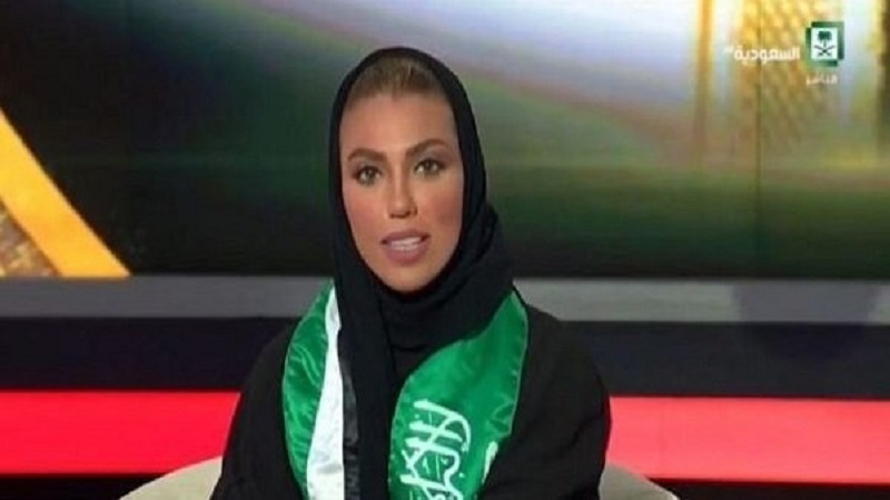 حضور اولین گوینده خبری زن در تلویزیون دولتی عربستان