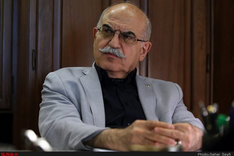 بهمن کشاورز: ورود مجمع تشخیص بدون اذن رهبری وارد نیست