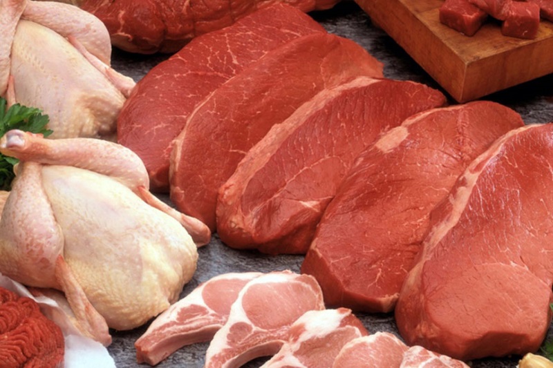 شرایط تولید گوشت در کشور فراهم نیست