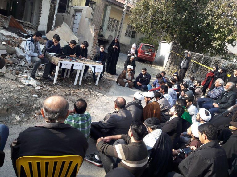 گزارشی از میزگرد دانشجویی در ده ونک