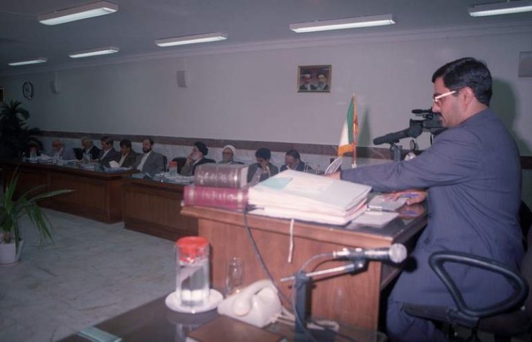 ایرنا دو عکس از خاتمی منتشر کرد