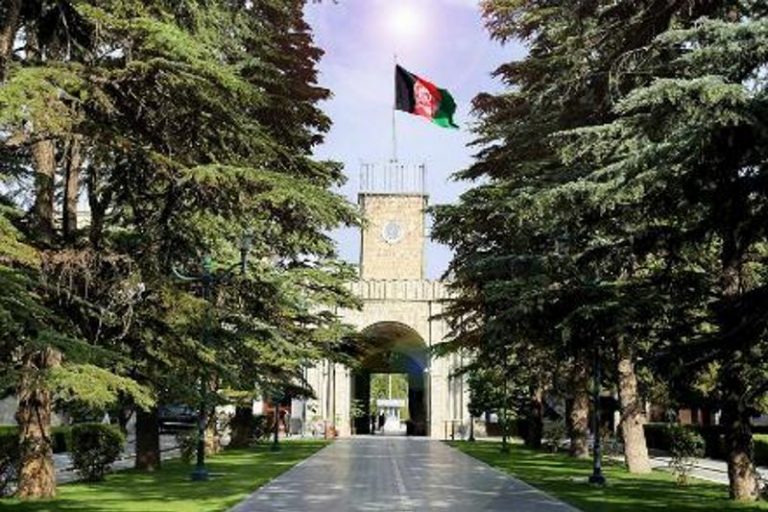 نگرانی‌ها در ماجرای «رشوه‌گیری جنسی» در ارگ