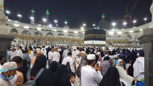 قلمی که بر مدار حقیقت طواف کند