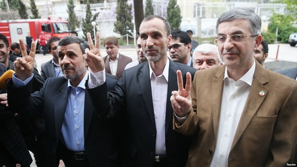 درخواست همراه سابق: پرونده‌های احمدی نژاد رسیدگی شود