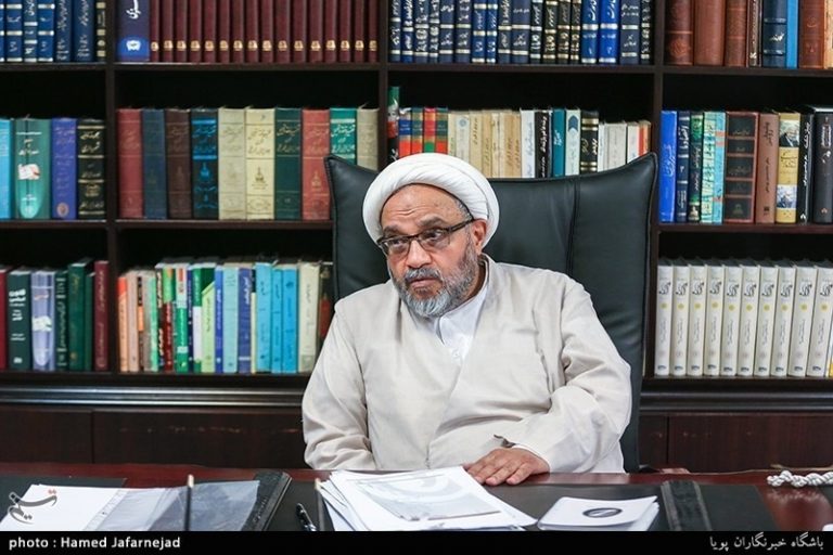 احمدی شاهرودی