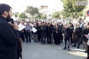 این 50 نفر مخالف حضور زنان در ورزشگاه