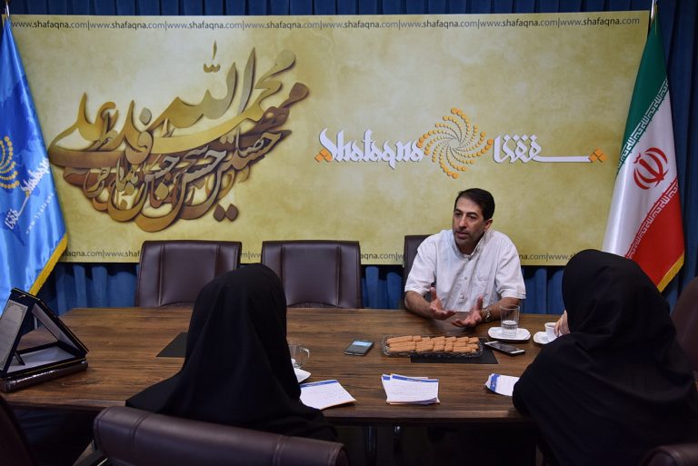گفت و گو با علی اصغر شفیعیان : ضرورت حذف رسانههای دولتی