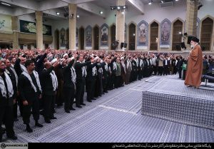 رهبری: توطئه‌ی بسیار خطرناکی توسط مردم نابود شد