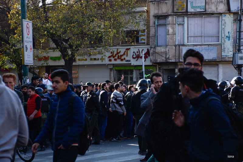 روابط عمومی استانداری تهران: اعتراضات نشانه‌ی دموکراسی است