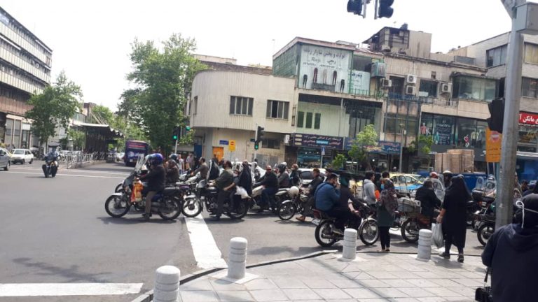 گزارش تصویری: تهران بعدازظهر شنبه ۳۰ فروردین