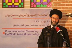 دفاع از ایده‌ی امام جمعه اردبیل برای زبان آذری