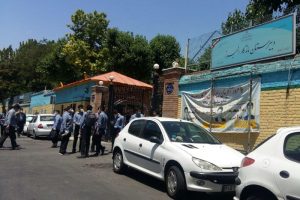 والدین و دانش‌آموزان از امتحانات حضوری البرز می‌گویند