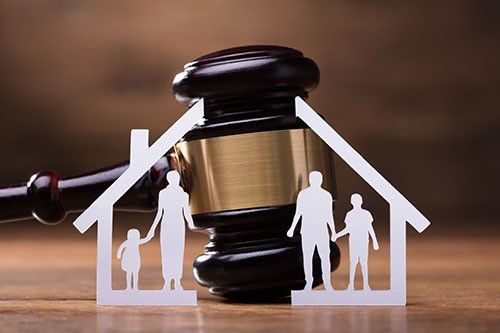 بهترین وکیل خانواده چه ویژگی‌هایی دارد؟
