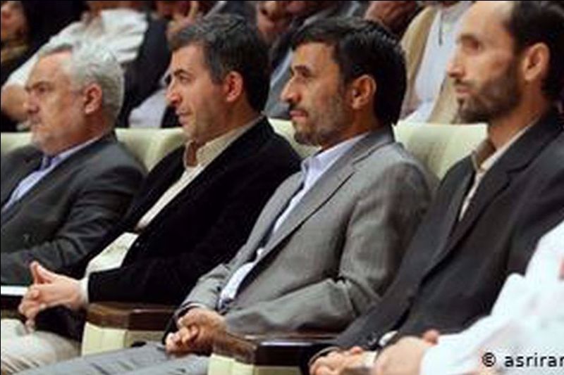 محمود احمدی نژاد و حمید بقایی و محمدرضا رحیمی و اسفندیار رحیم مشایی