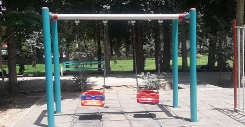 پارک عمومی یا فضای خصوصی؟!