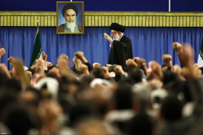 اخلاق اموی: «اطاعت محض و متعبدانه» از «ولی امر»