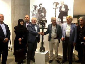 خانه‌ی تناولی، گودرز و شقایق