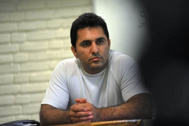 کوروش باقری
