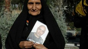 گوهر عشقی