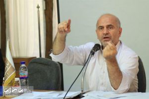 فرشاد مومنی