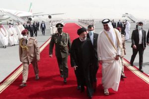 بازتاب استقبال امیر قطر از رئیسی در فرودگاه در رسانه‌های عربی