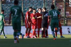 تساوی بد موقع پرسپولیس