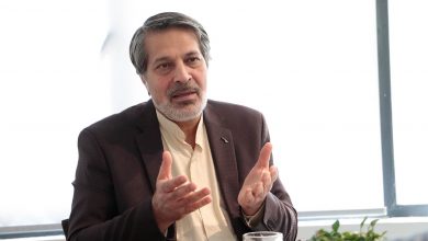 پاسخ عماد باقی به انتقادات از یادداشت «تکریم امام حسین(ع) با مال شبههناک»