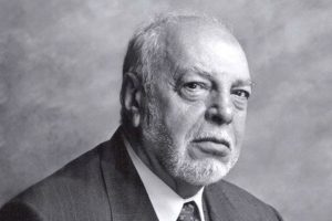 احمد مهدوی دامغانی