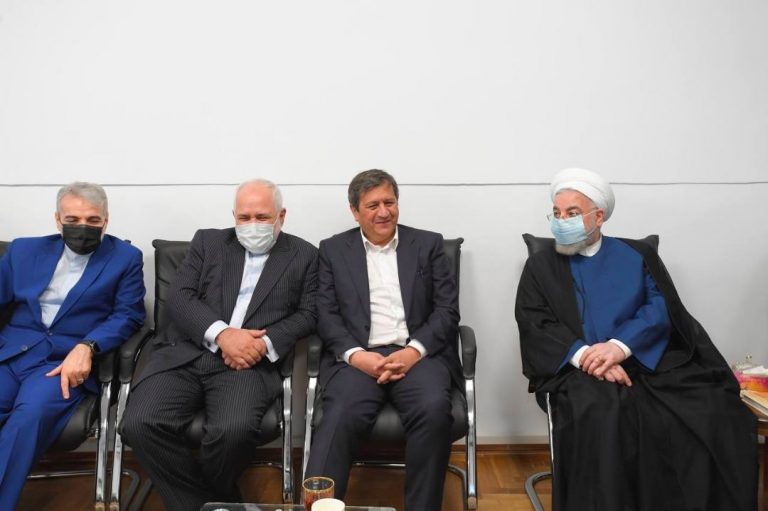 روحانی: برای همکاری با دولت برای رفع مشکلات مردم آماده‌ایم