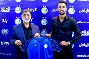 آرش رضاوند در استقلال ماندنی شد ؛ تلاش های نکونام بی‌ثمر شد