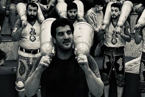 رسول خادم را به زورخانه راه ندادند ؛ رفتاری دور از انتظار با اولین طلایی المپیک ایران پس از انقلاب