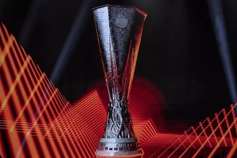 برنامه کامل مرحله یک چهارم نهایی لیگ اروپا 2023_2022 (+لیگ کنفرانس) | قرعه آسان سردار و رویارویی دوباره جهانبخش با آقای خاص