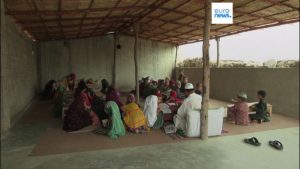 پاکستان صدها مهاجر افغانستانی را دستگیر کرد