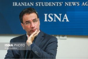 خبر سایت اصولگرا درباره‌ی دلیل استعفای اعتراضی رضا فرجی دانا