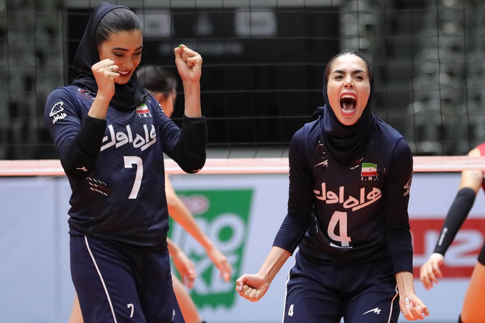 پخش زنده والیبال زنان ایران و مغولستان 14 شهریور 1402 | نیمه نهایی تعیین رتبه 9 تا 12 والیبال قهرمانی زنان آسیا 2023