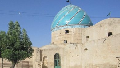 بافت تاریخی استان مرکزی درحال نابودی است
